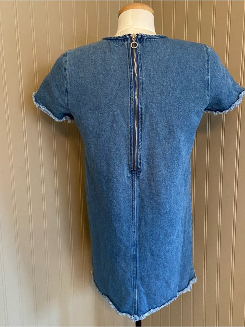 Y2K Super Cute Forever 21 Raw Edge Denim Mini Dress Women’s Size Medium - Picture 5 of 8